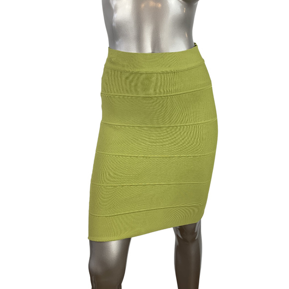 BCBG Maxazria | Green Alexa Bandage Skirt Sz S - Picture 2 of 6